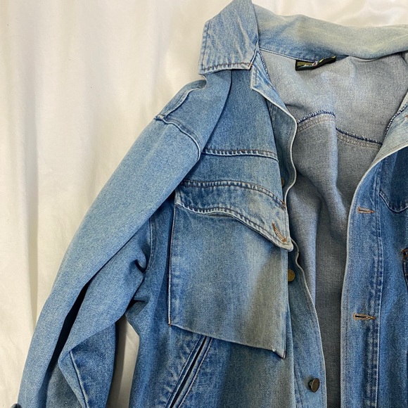 Vintage Jean Jacket - Picture 2 of 3